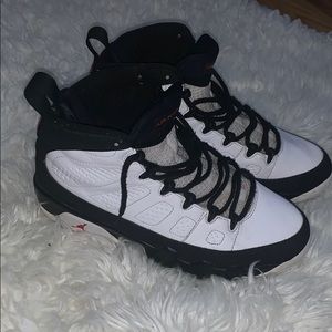 Jordan 9 “space jam”